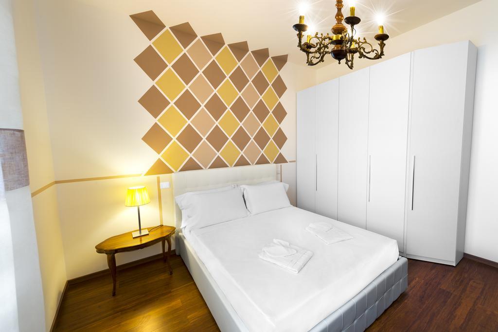 Apartment Centre *