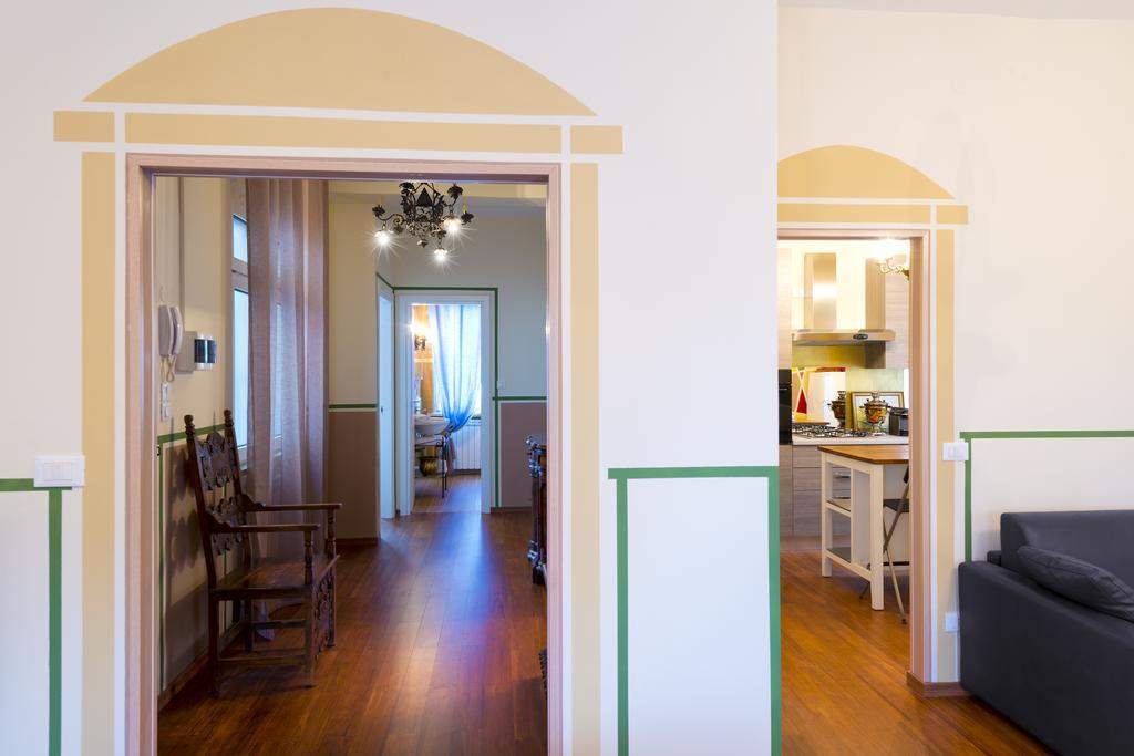 Apartment Centre *