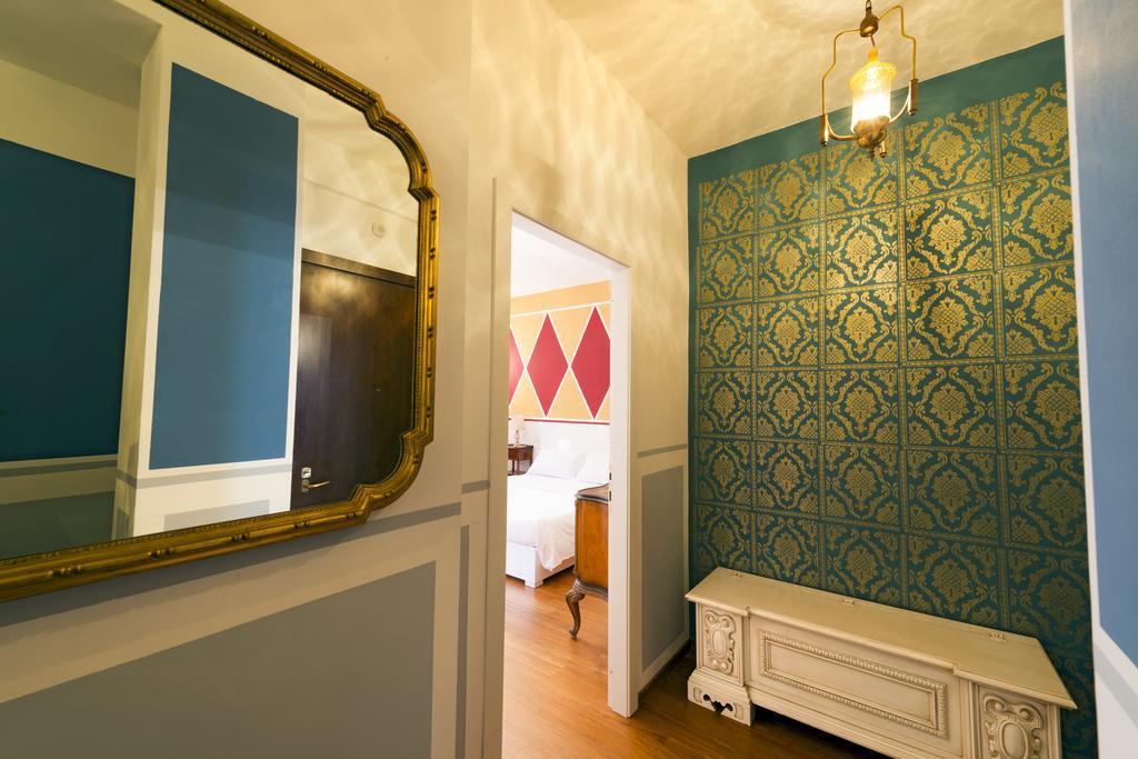 Apartment Centre *