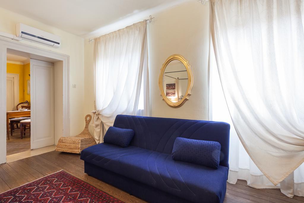 Chiara Arena Apartment