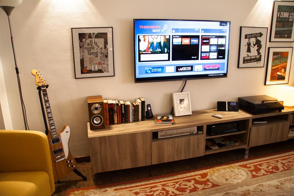 La Tana Apartment *