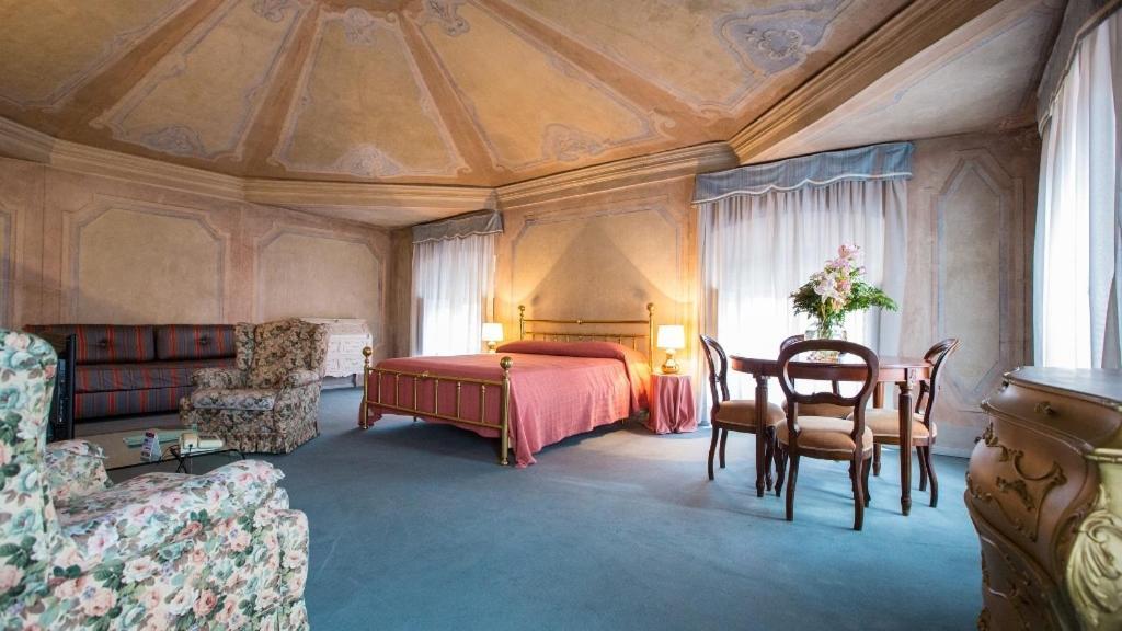 Castelvecchio Aparthotel Verona