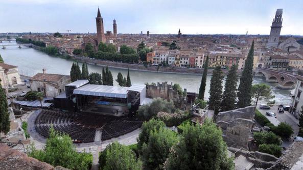 Alle Porte Del Centro Huoneisto Verona
