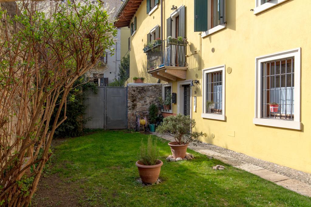 Corticella Vetri Apartment *