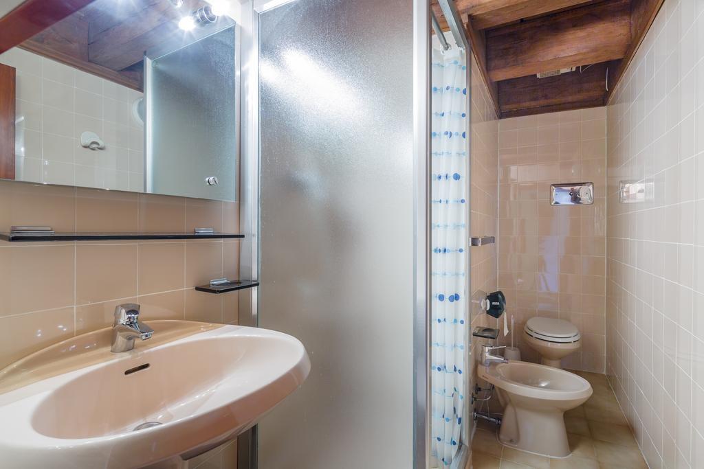 Apartment Canossa *