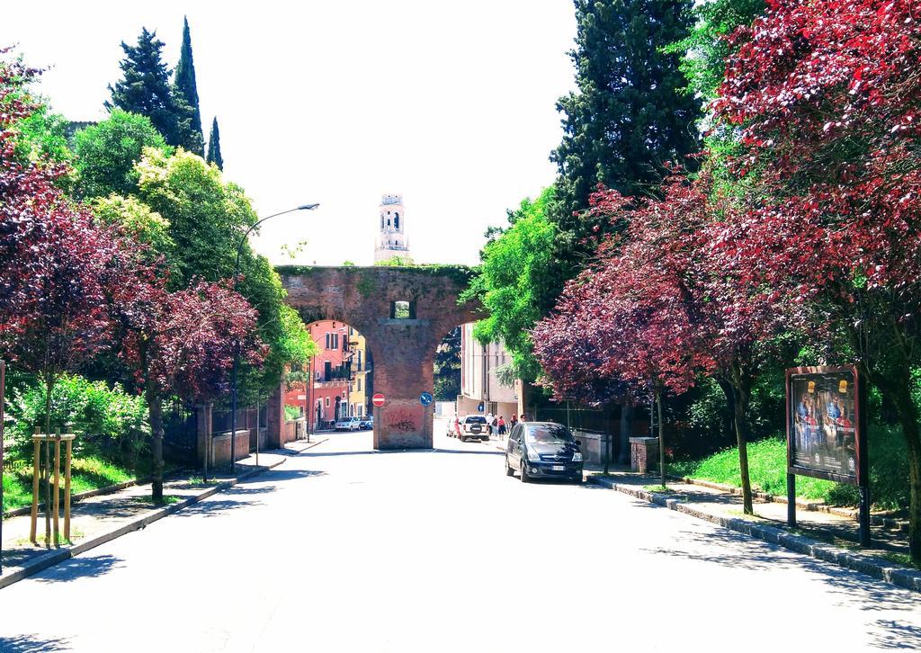 Căn hộ Across The River And Into The Trees Verona