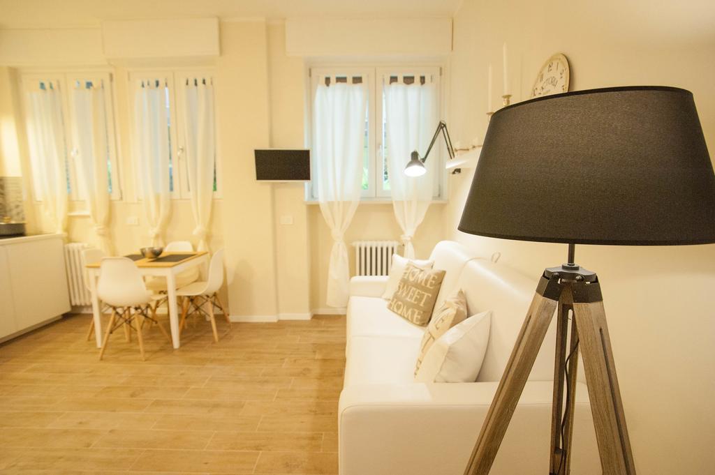 Flats4rent Arena Prestige Apartment