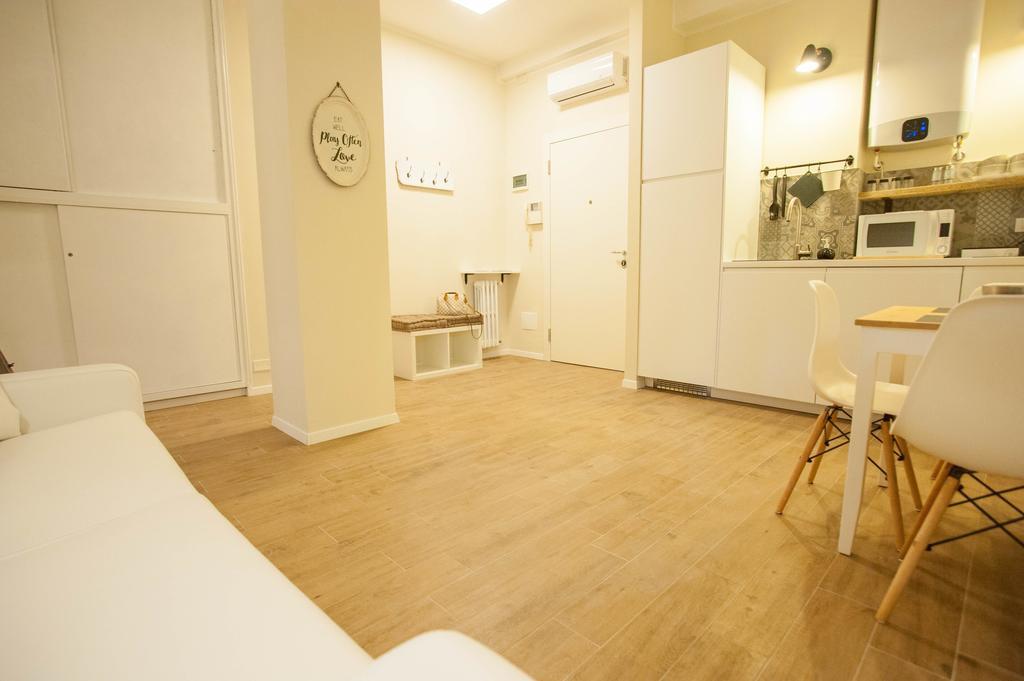 Flats4rent Arena Prestige Apartment *