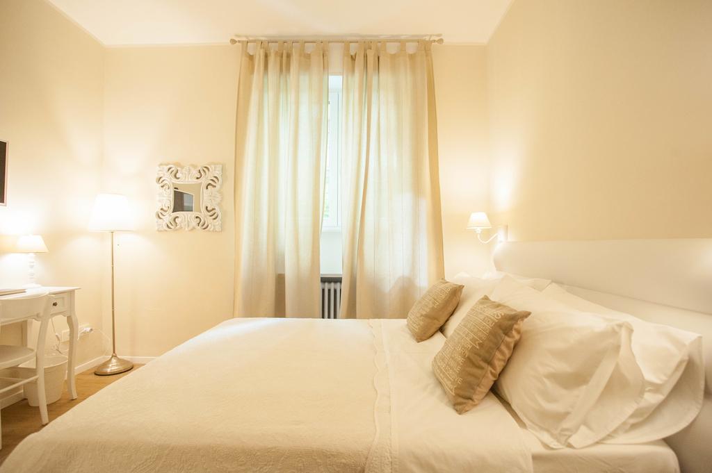 Flats4rent Arena Prestige Apartment *