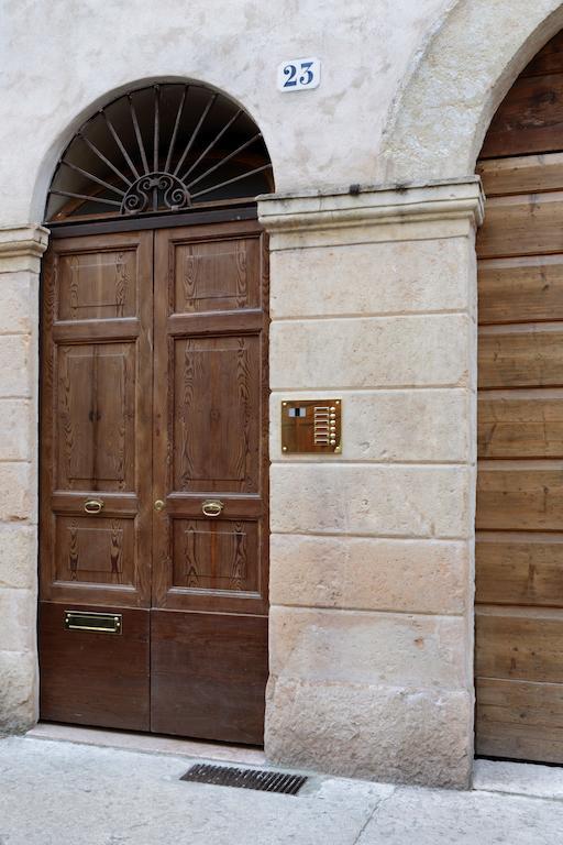 Residenza Roccamaggiore Apartment *