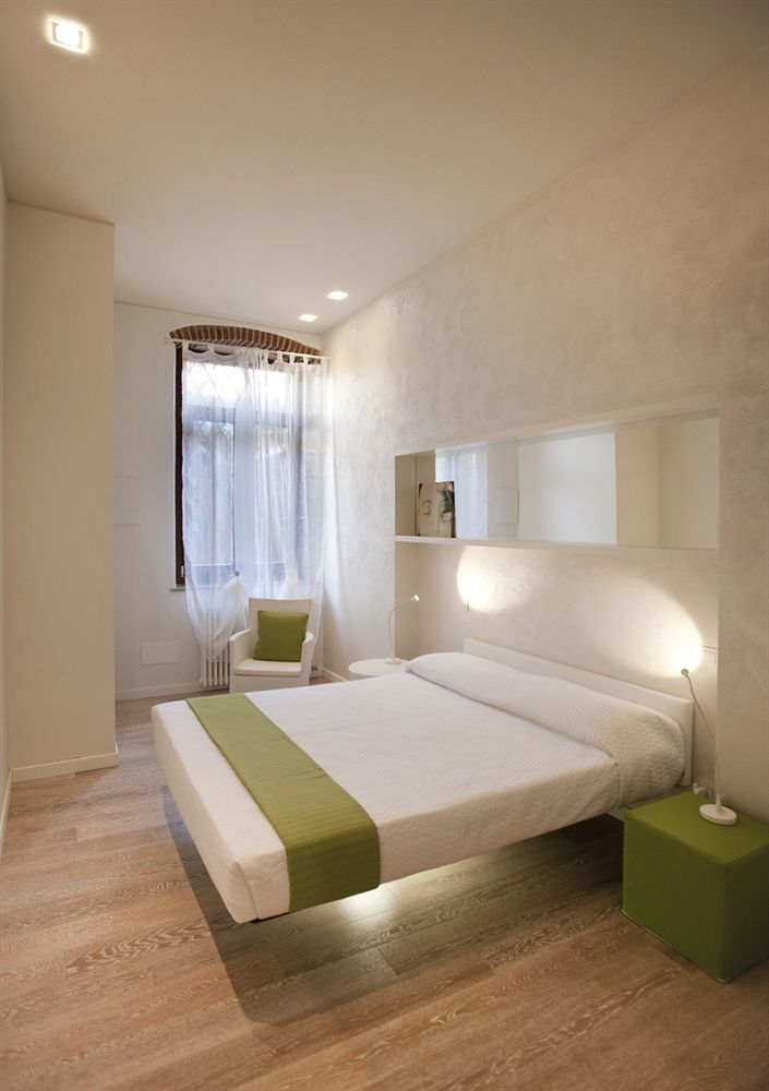 Hotel Truly