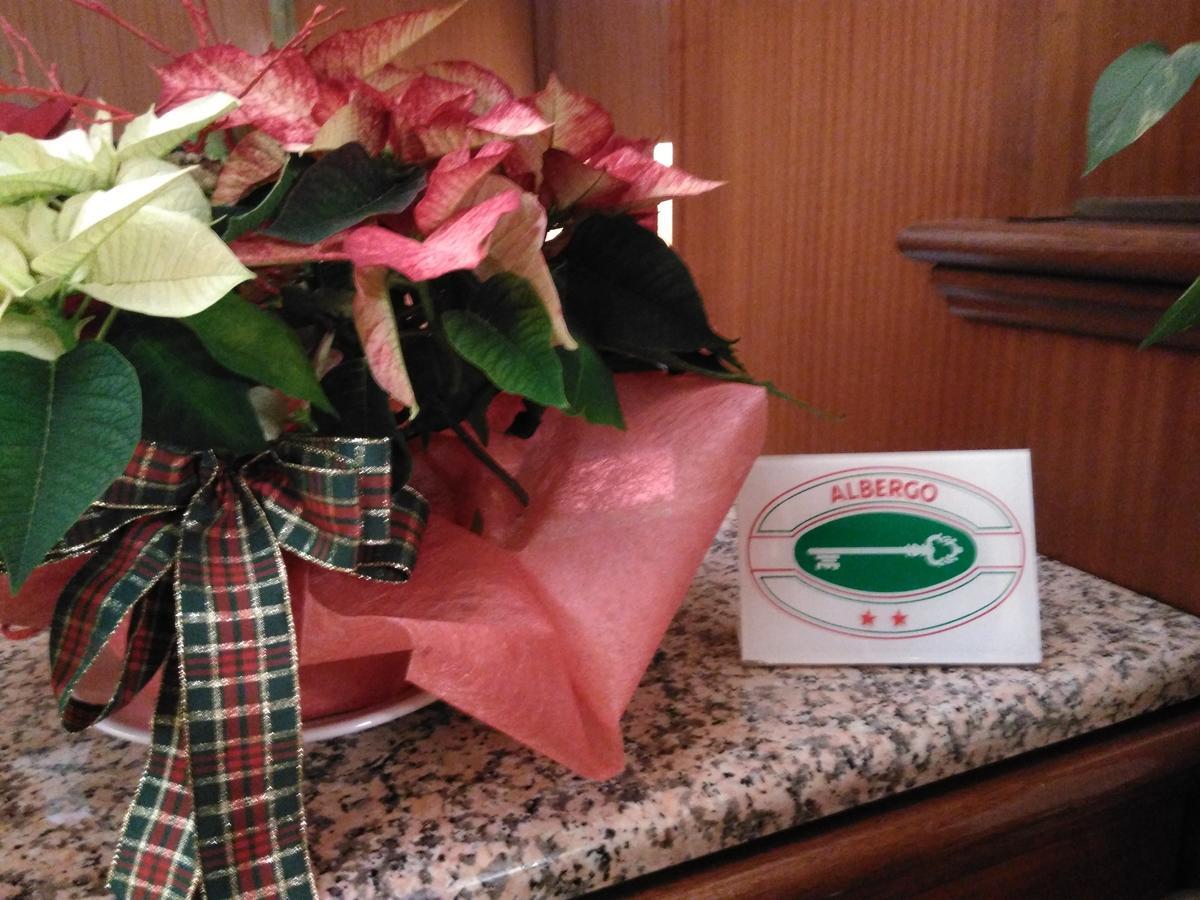 Elena Hotel