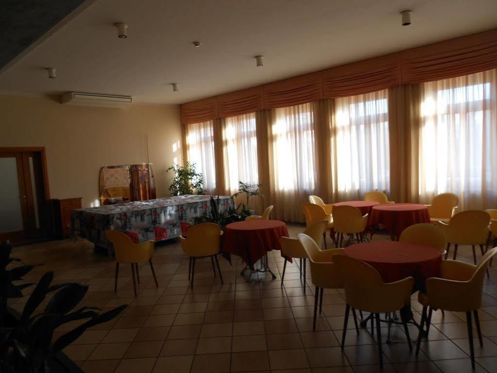 Centro Carraro Fondazione Di Religione Hotel *