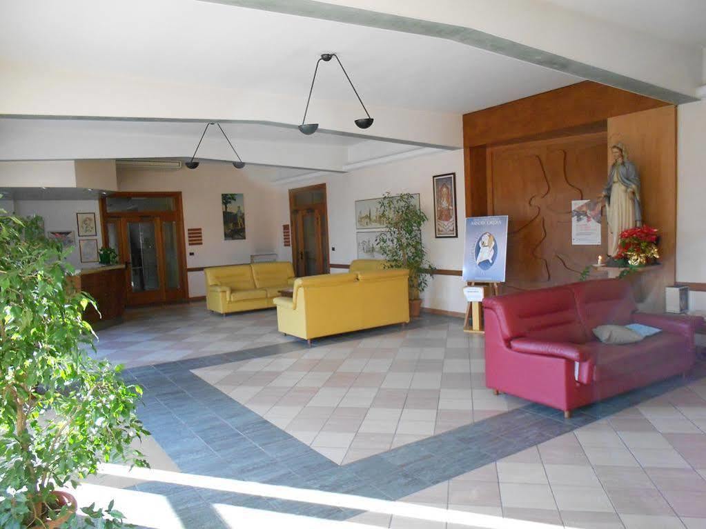 Centro Carraro Fondazione Di Religione Hotel Verona