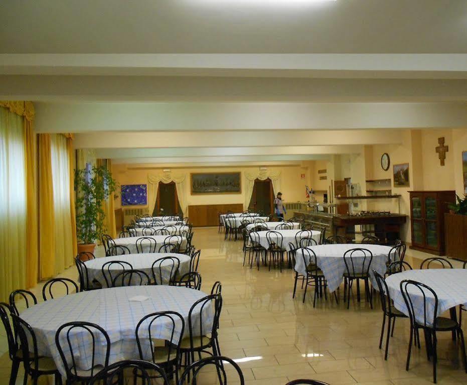 Centro Carraro Fondazione Di Religione Hotel Verona