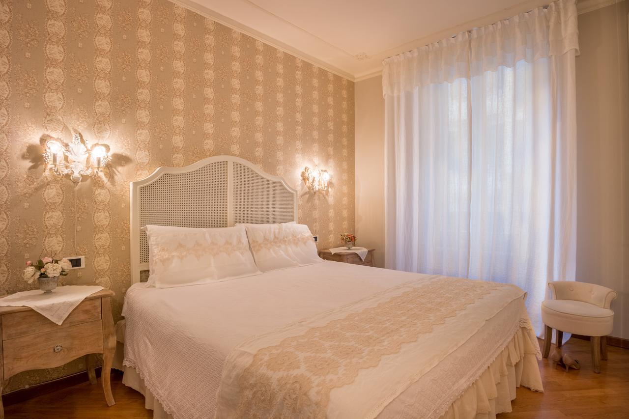 Domus - Incantevole Residenza Difronte A Casa Giulietta Huoneisto Verona