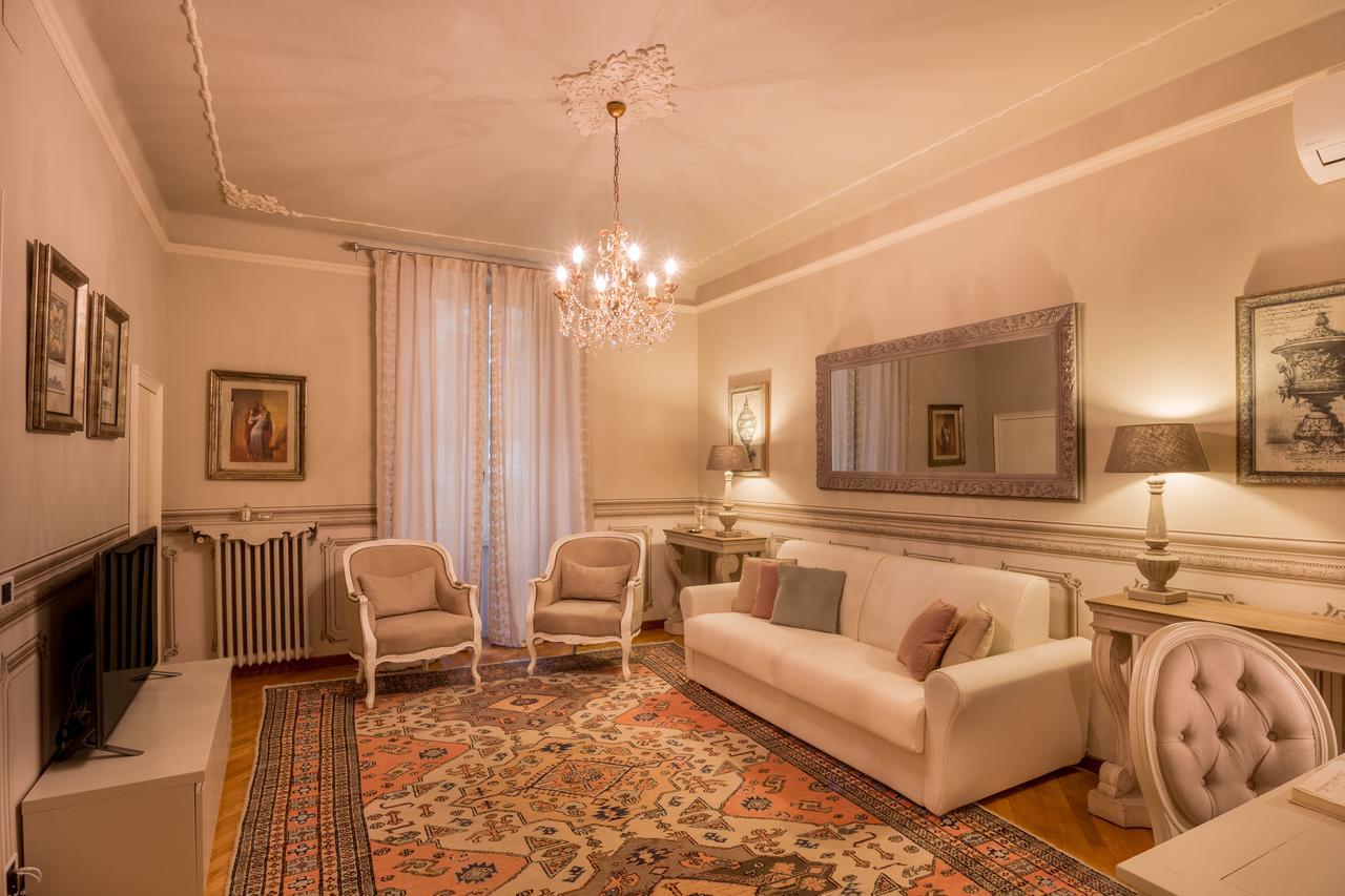 Domus - Incantevole Residenza Difronte A Casa Giulietta * Verona