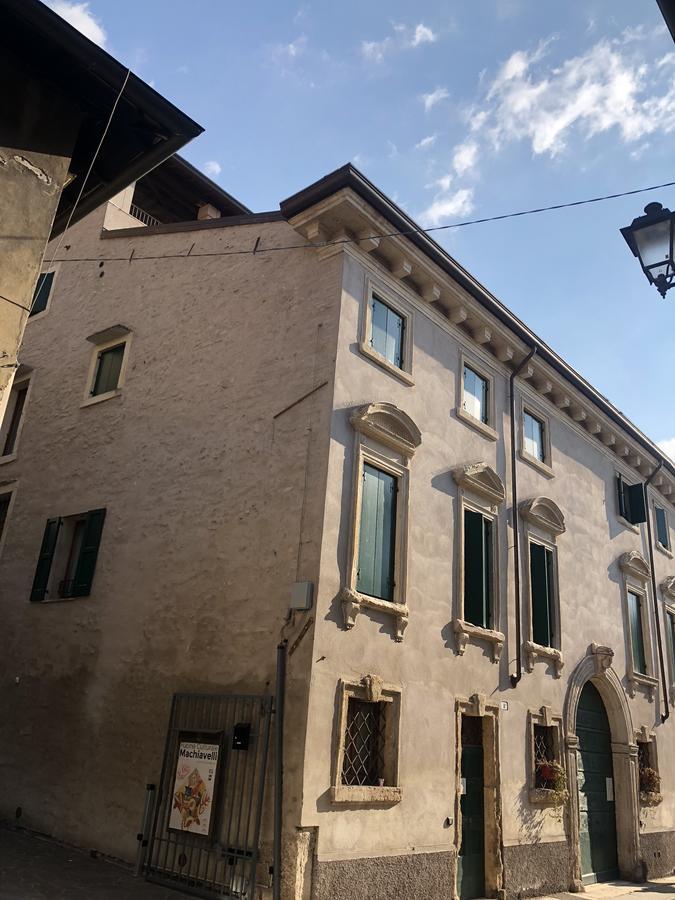 Pietra Di Residenza *