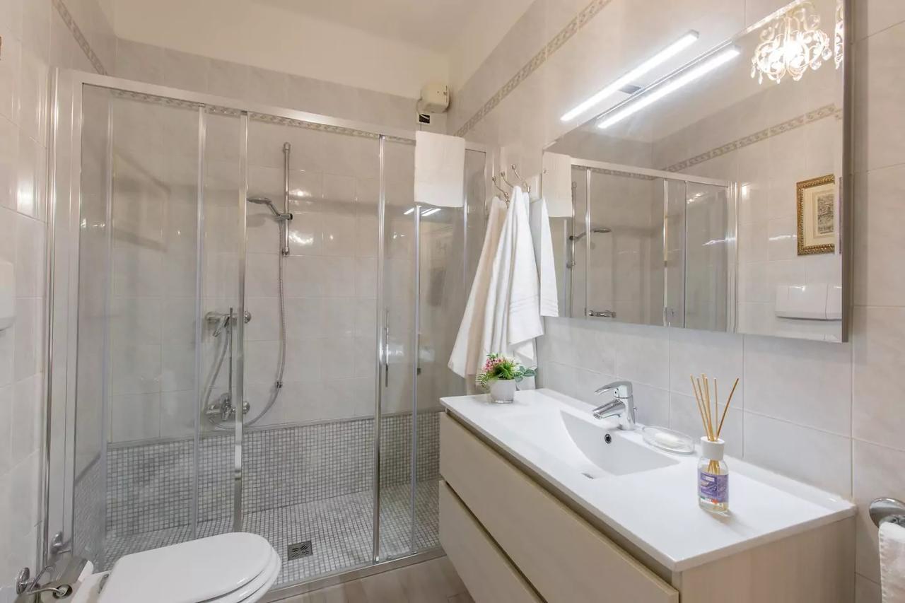Domus - Incantevole Residenza Difronte A Casa Giulietta * Verona