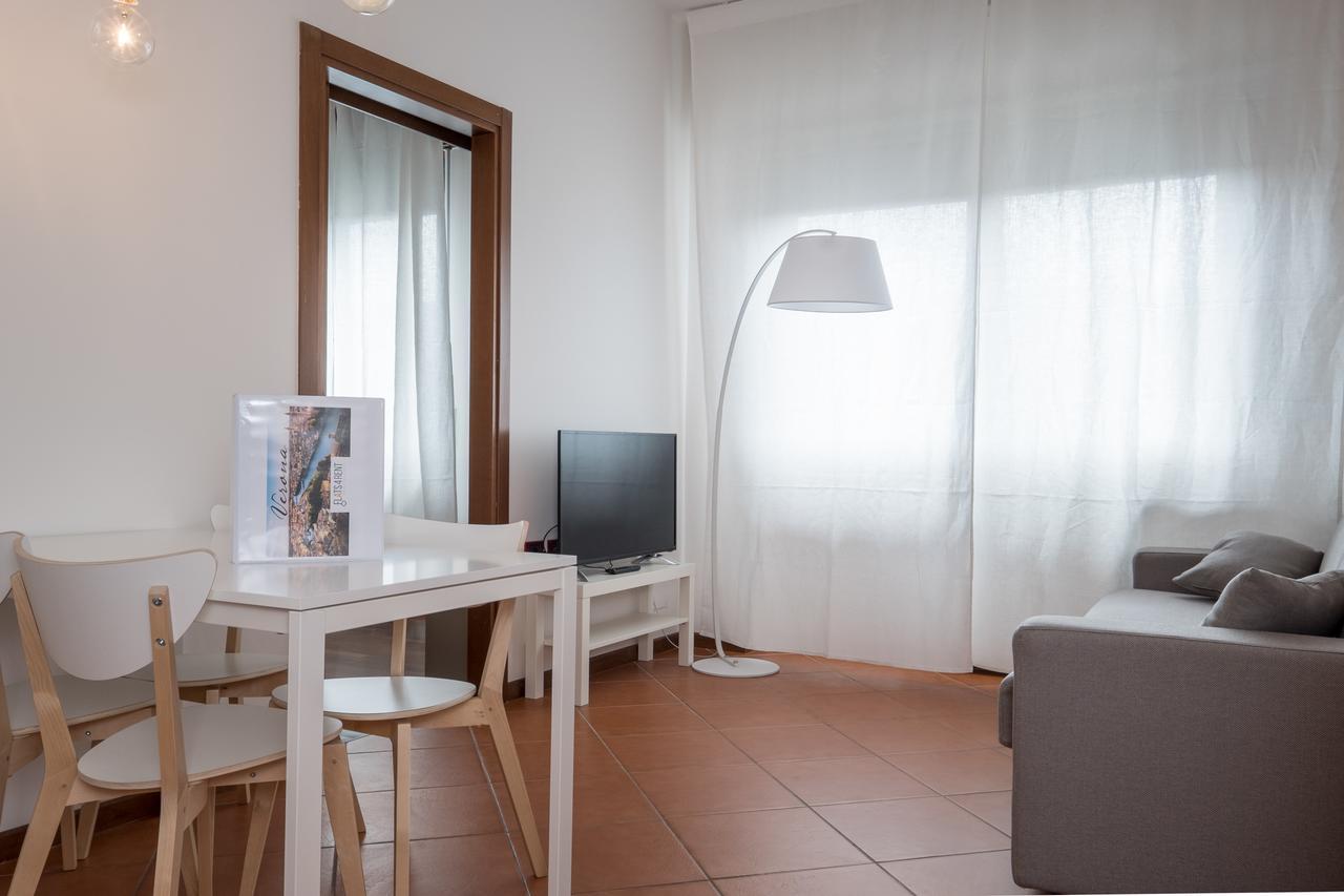Flats4rent Alessia Apartment