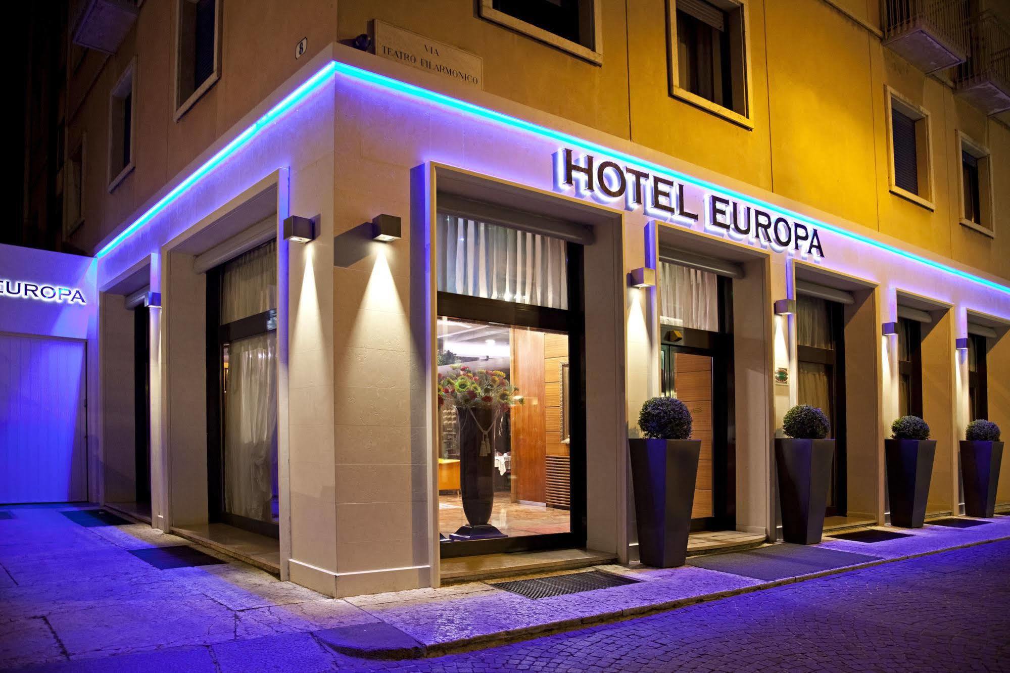 Europa Hotel 3*