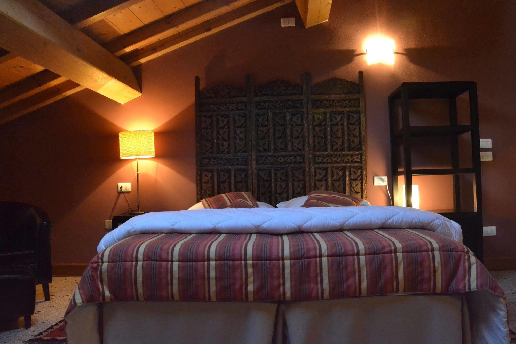 Bed & Breakfast All'opera Prima 2*