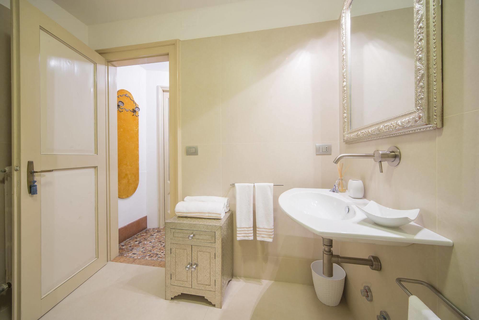 Affittacamere Corte Realdi Boutique 3*