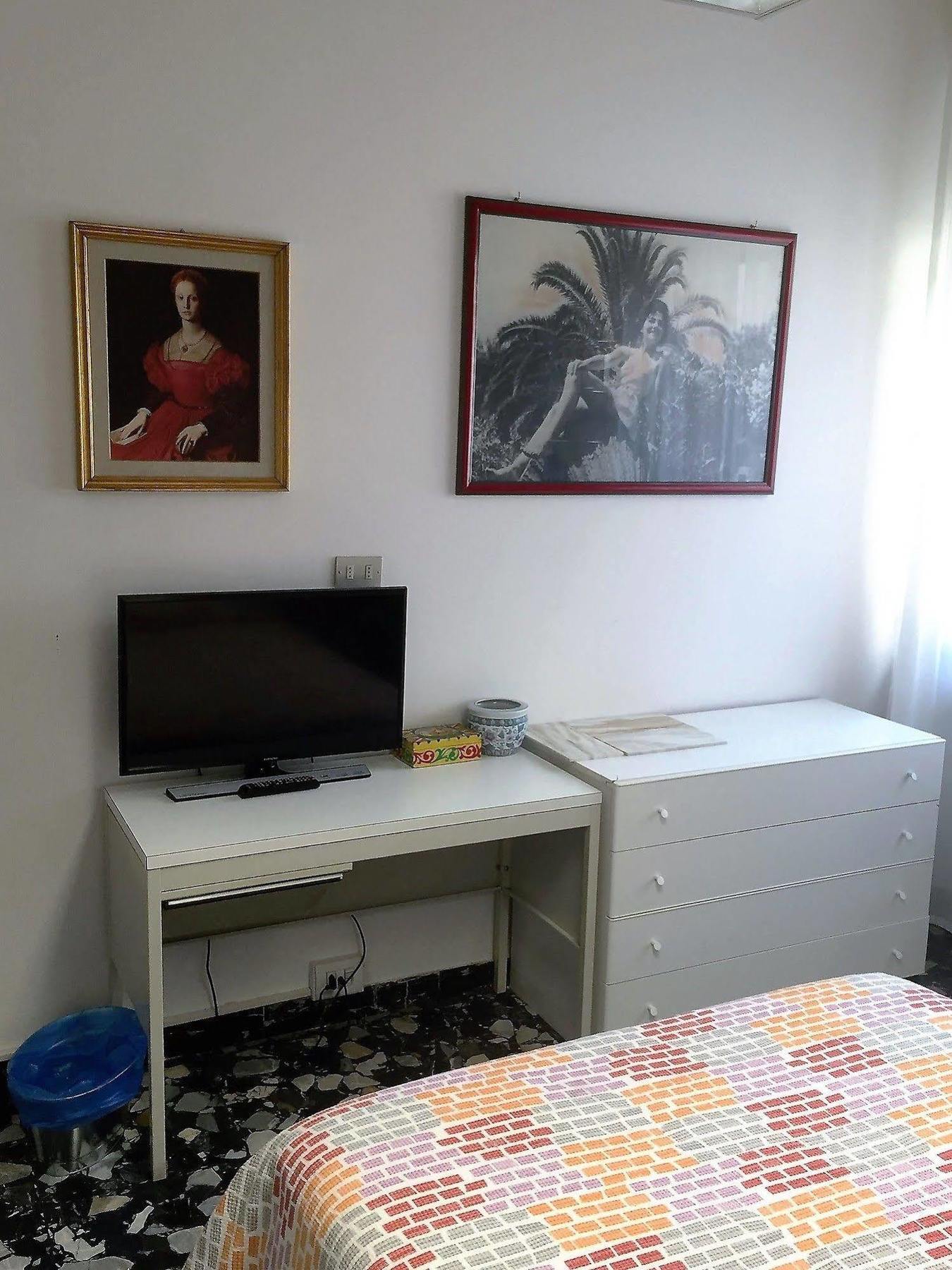Brigo Acomodação com café da manhã  3*