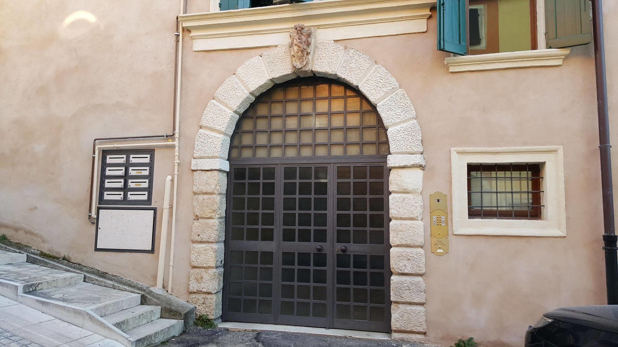3 Apartment