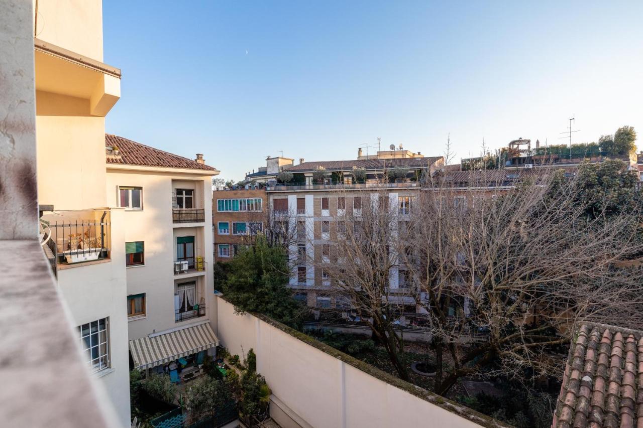 Attico Di Luna Guest house Verona
