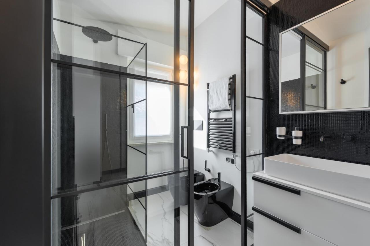 A World Aparts - 12 Viviani Appartement