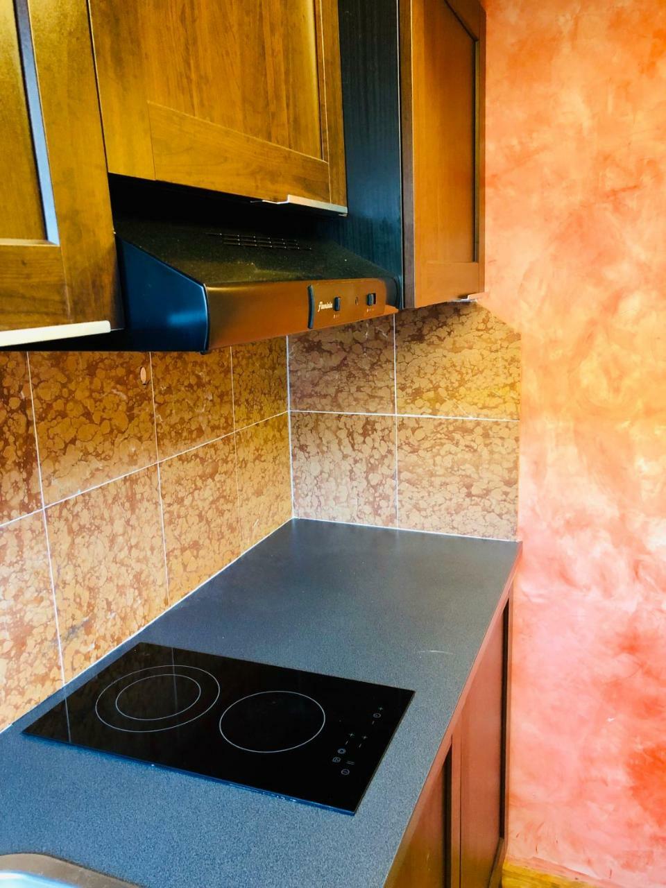 La Petite Maison Apartment *