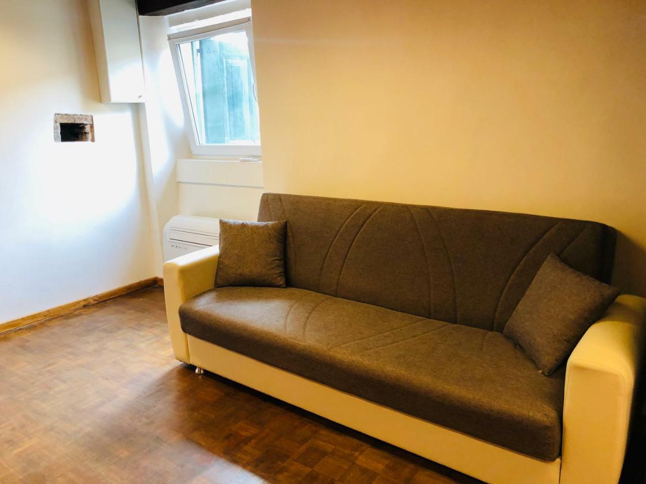 Apartment La Petite Maison *