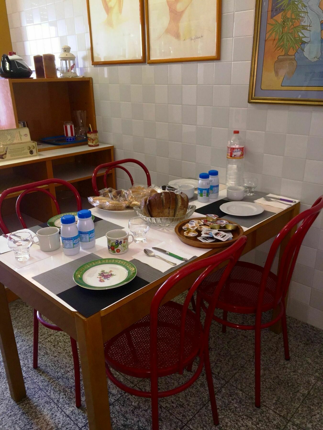 Acomodação com café da manhã  Brigo