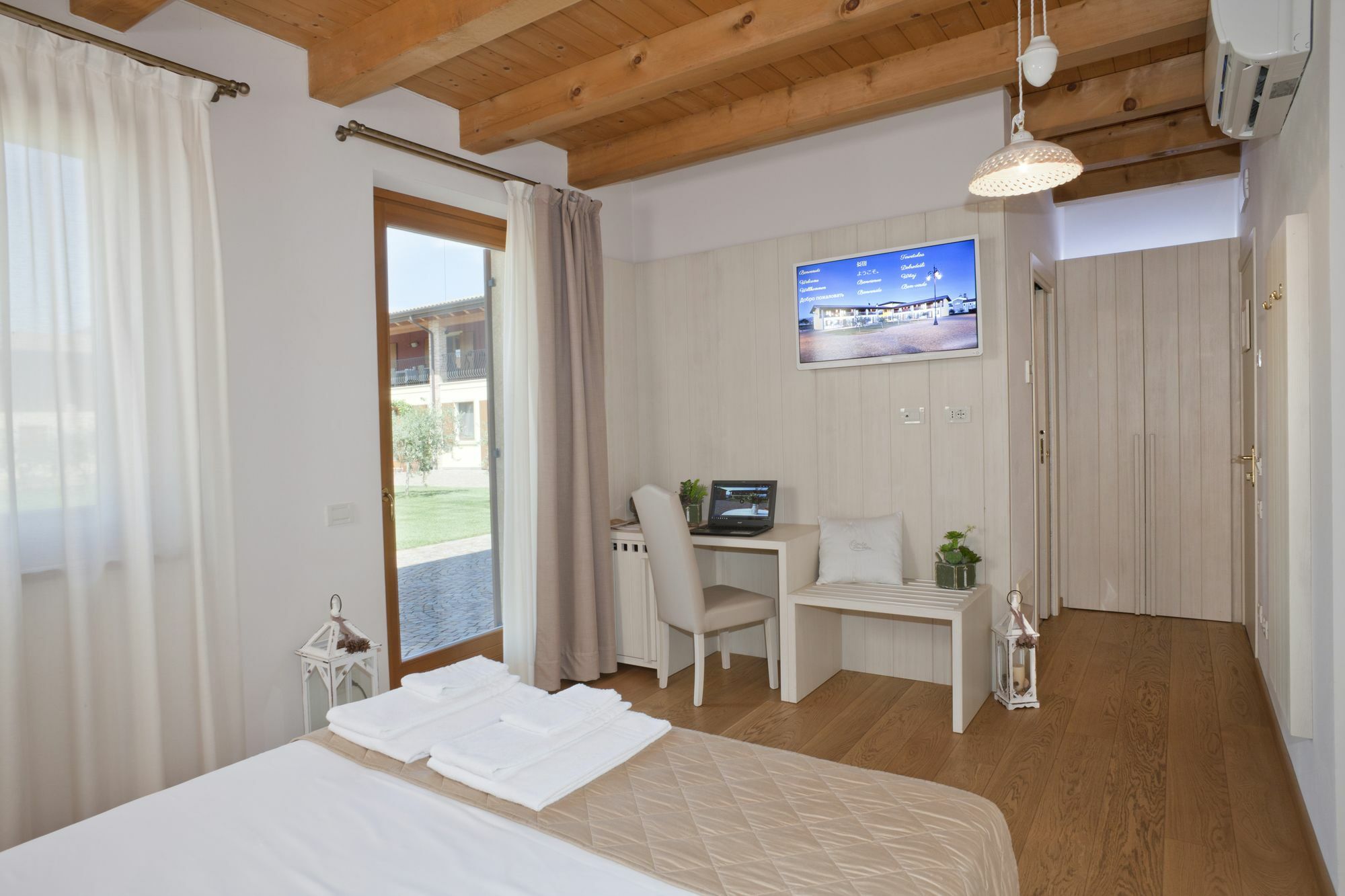 Farm stay Corte San Felice Verona