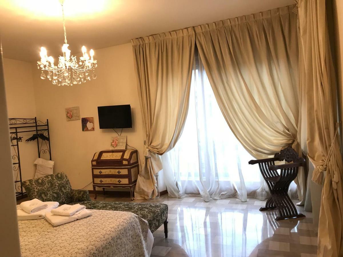 Bed & Breakfast In Love *