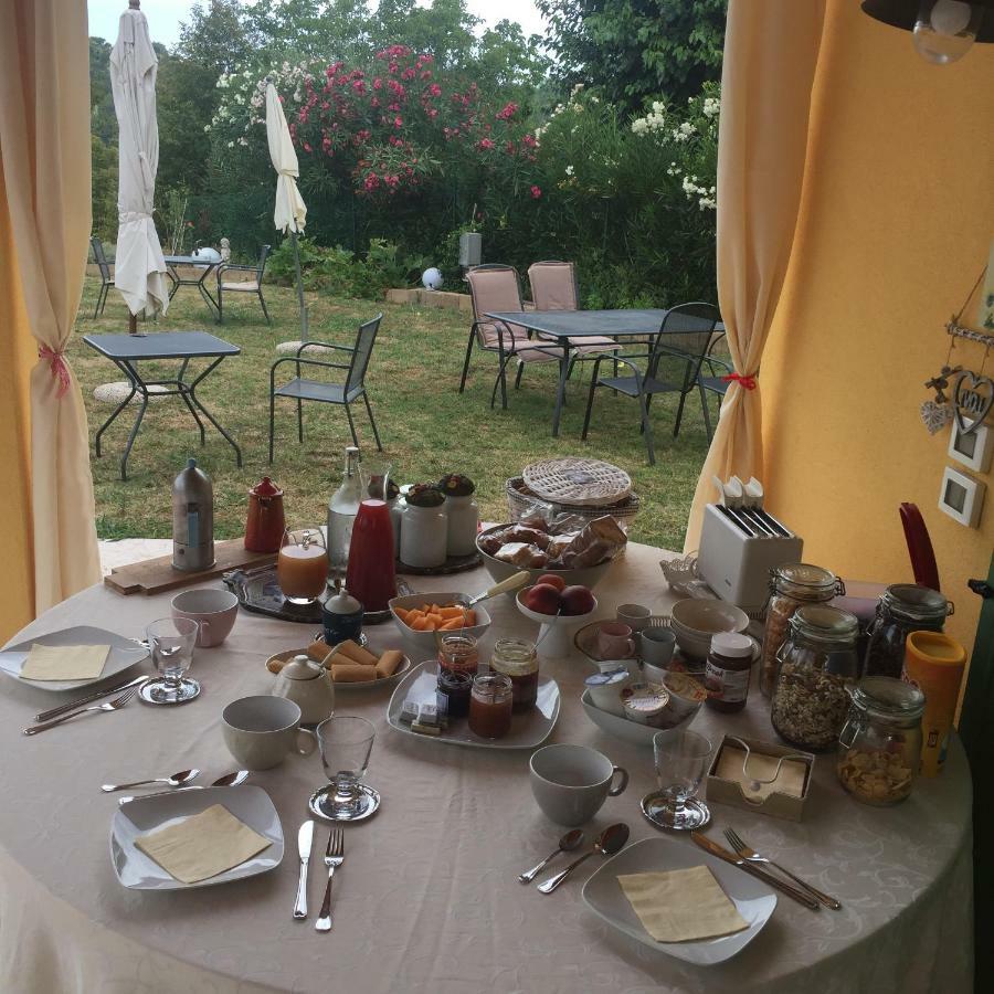 Agriturismo Macole Fattoria Con Spuntini Ở trang trại