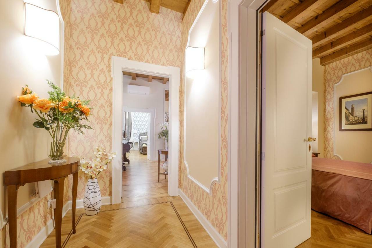 Boutique Al Chiostro De San Salvar