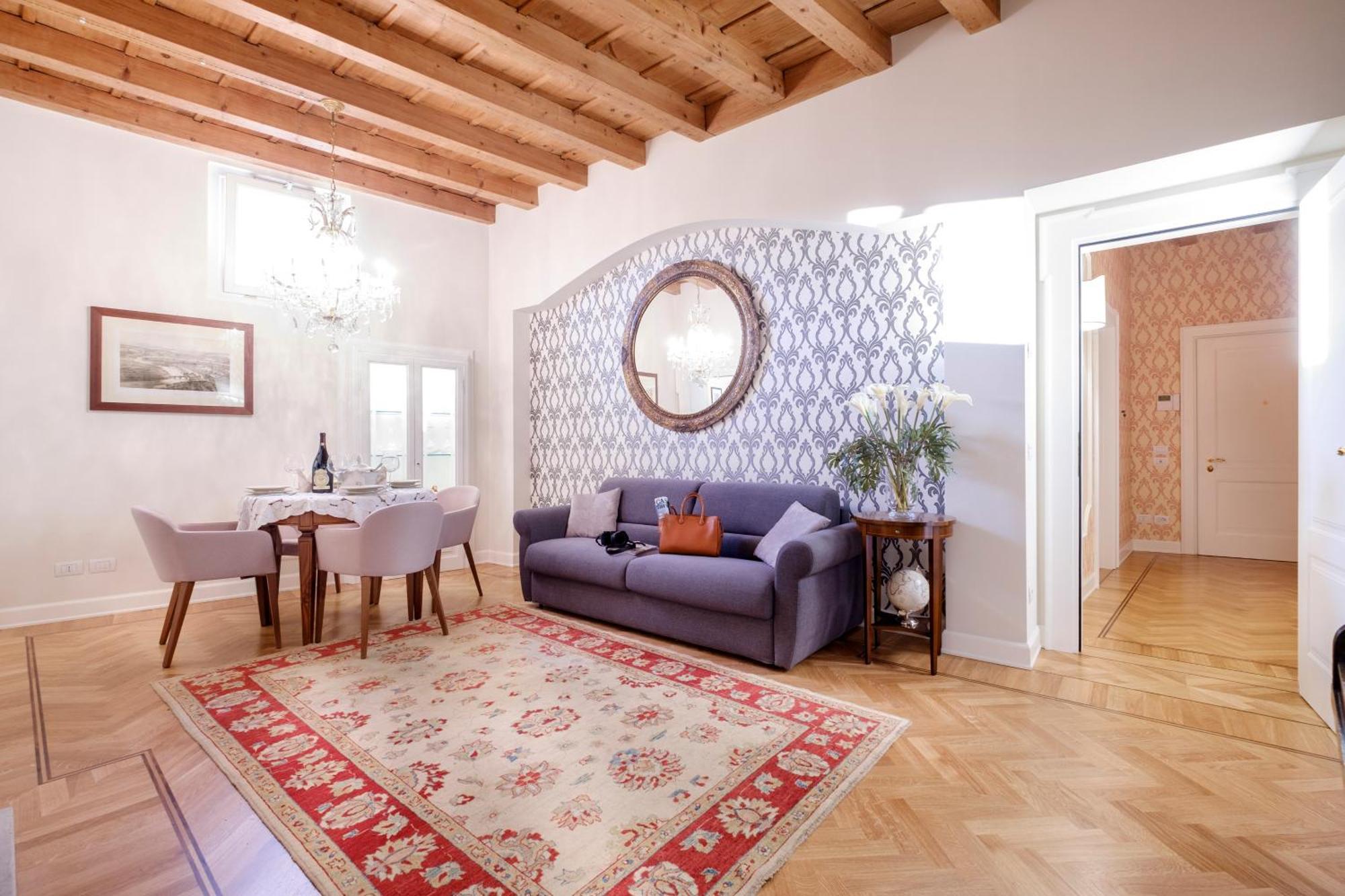 Boutique Al Chiostro De San Salvar *