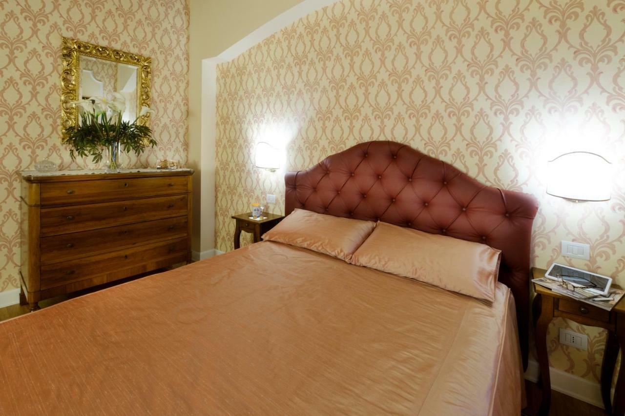 Boutique Al Chiostro De San Salvar