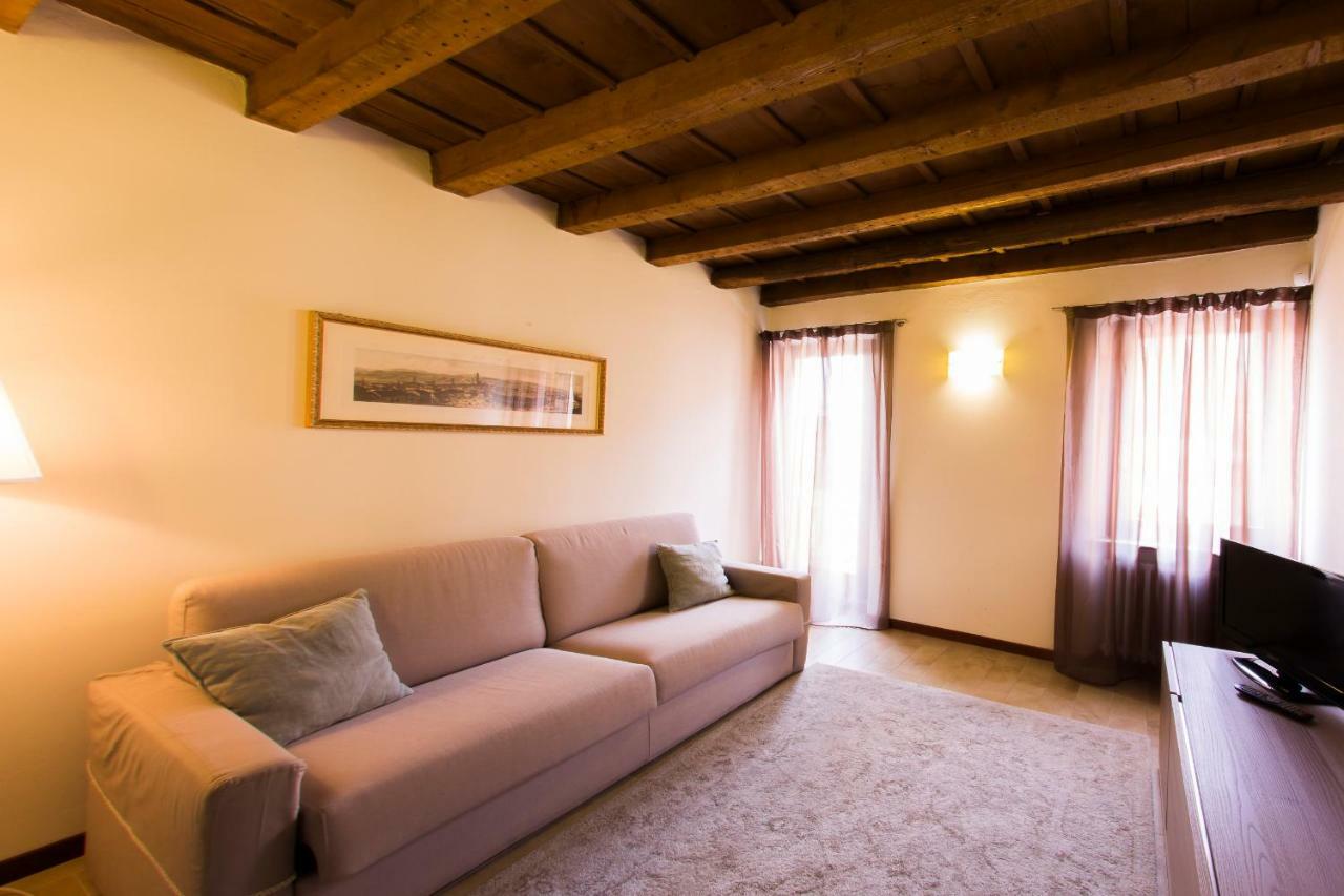 Apartment Arena Dreams