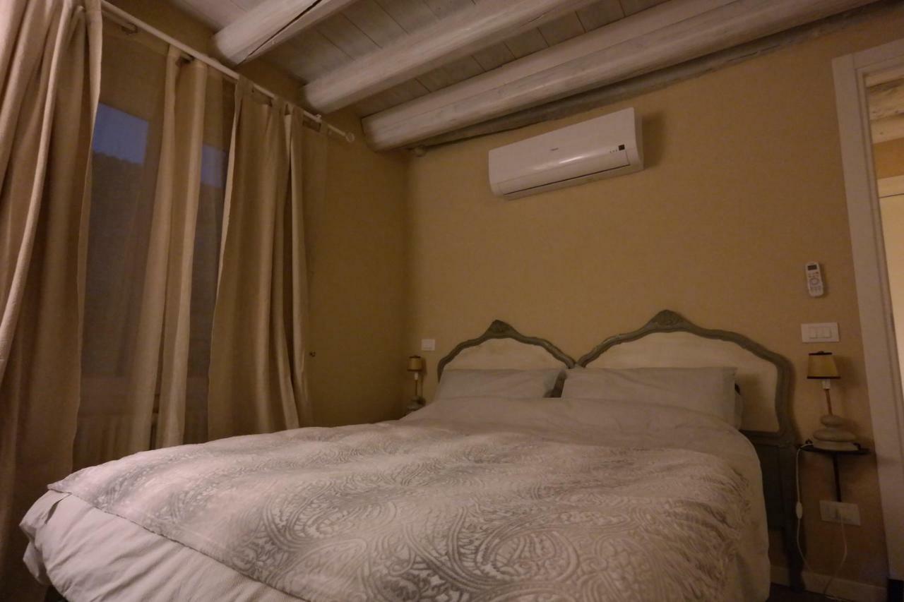 Romantic And Cozy Flat Verona