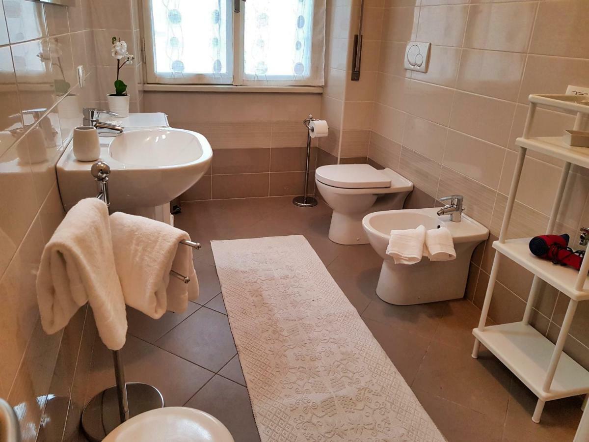 Deluxe Apartment *