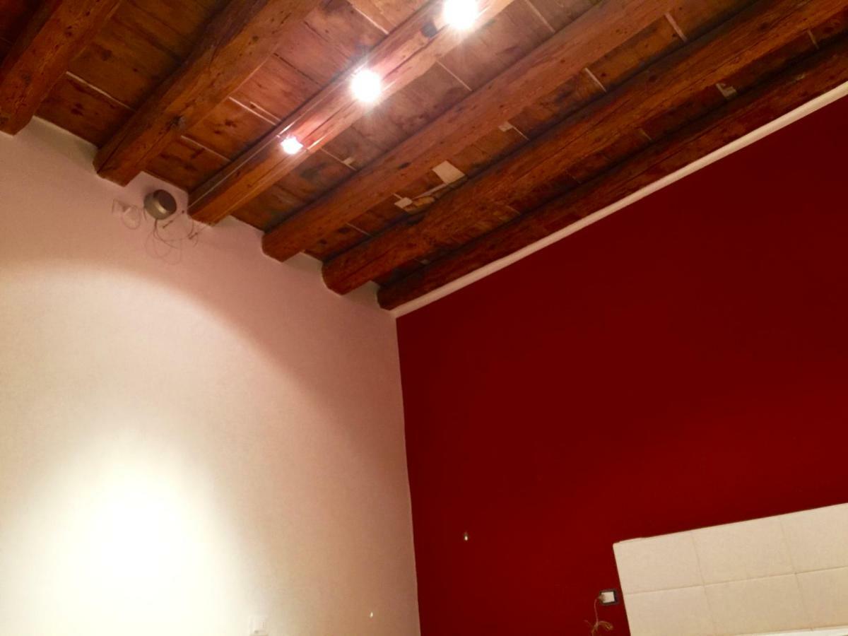 Apartment Ball Micro Loc 04159 Verona