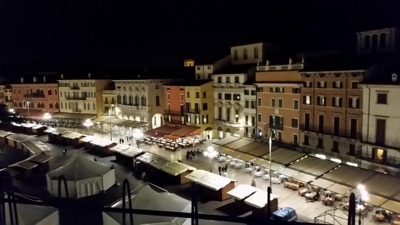 Apartment Bilocale Via Imola 4