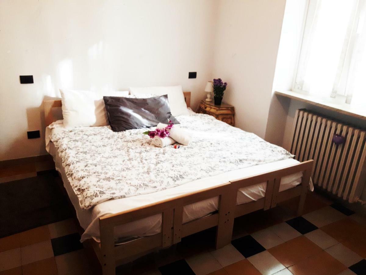 Angel's Guest house