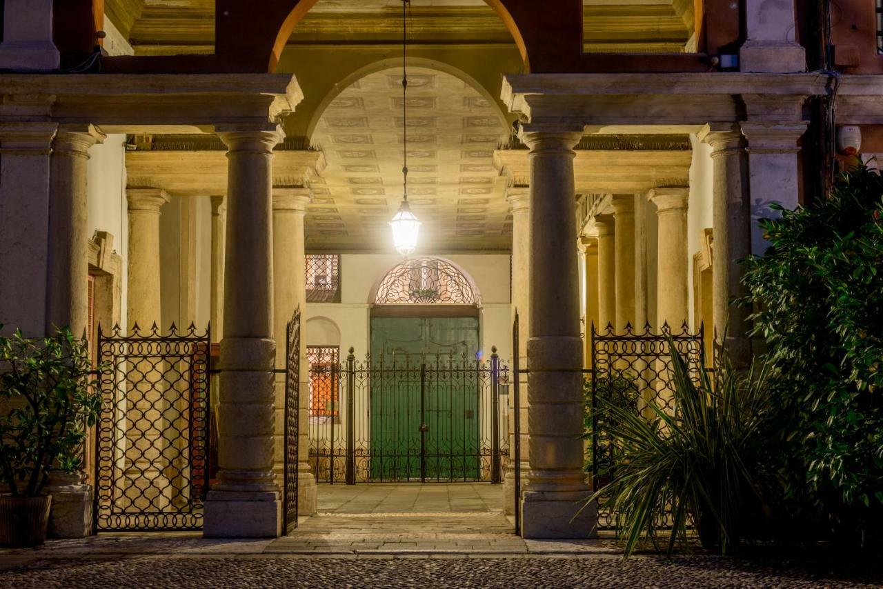 Il Cappello Di Giulietta