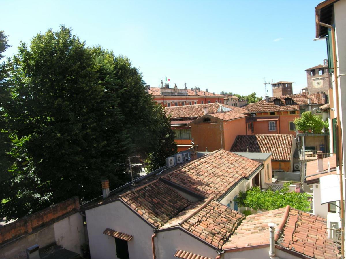 Bed & Breakfast Antica Via Roma Garden View 2*
