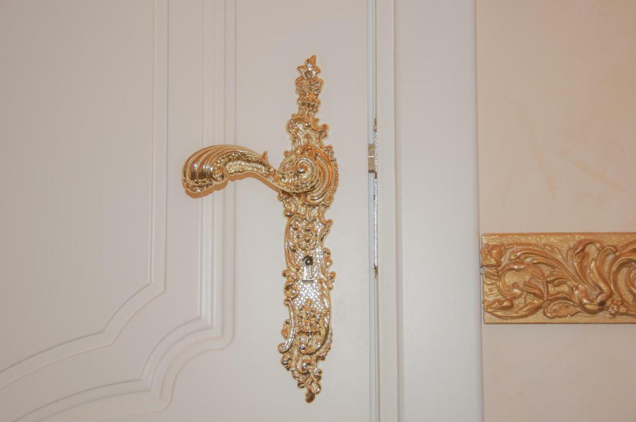 Fiore D'arancio Luxury Center