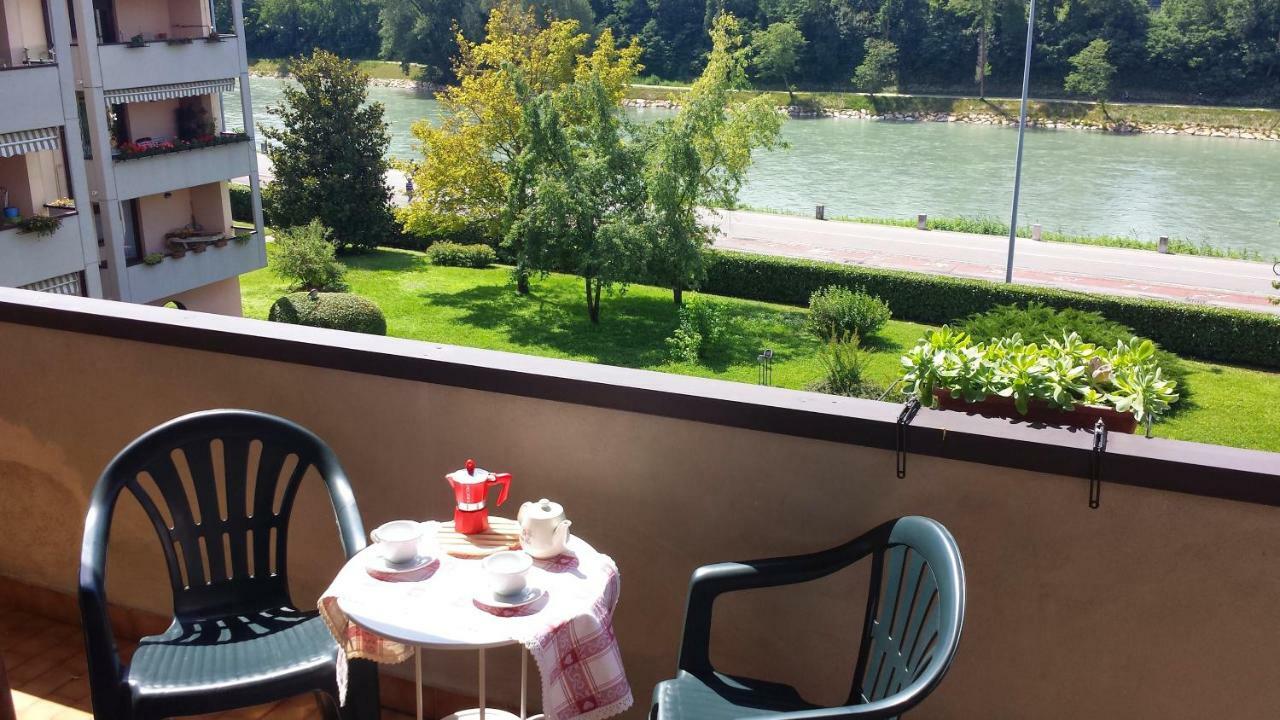Amazing River View Apartment Verona